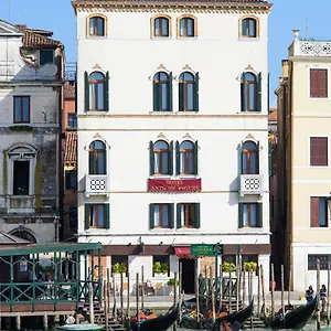 Antiche Figure Venice